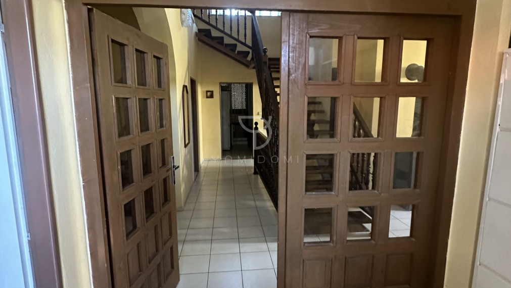 MATÚŠKOVO | 8izbový veľkorysý RD  na 1000m2 pozemku