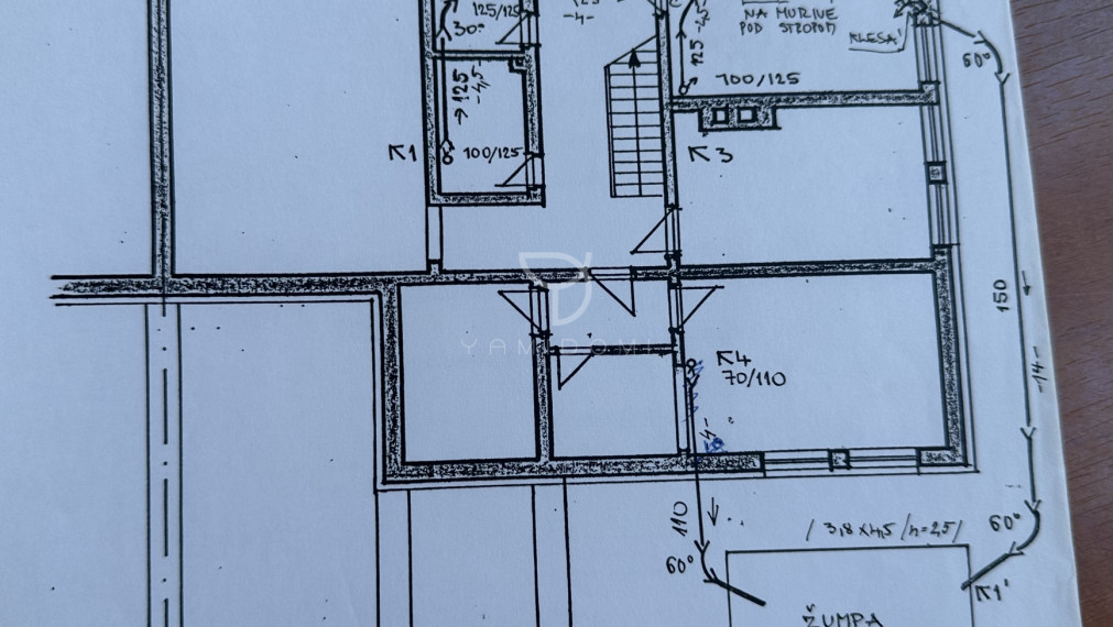 MATÚŠKOVO | 8izbový veľkorysý RD  na 1000m2 pozemku