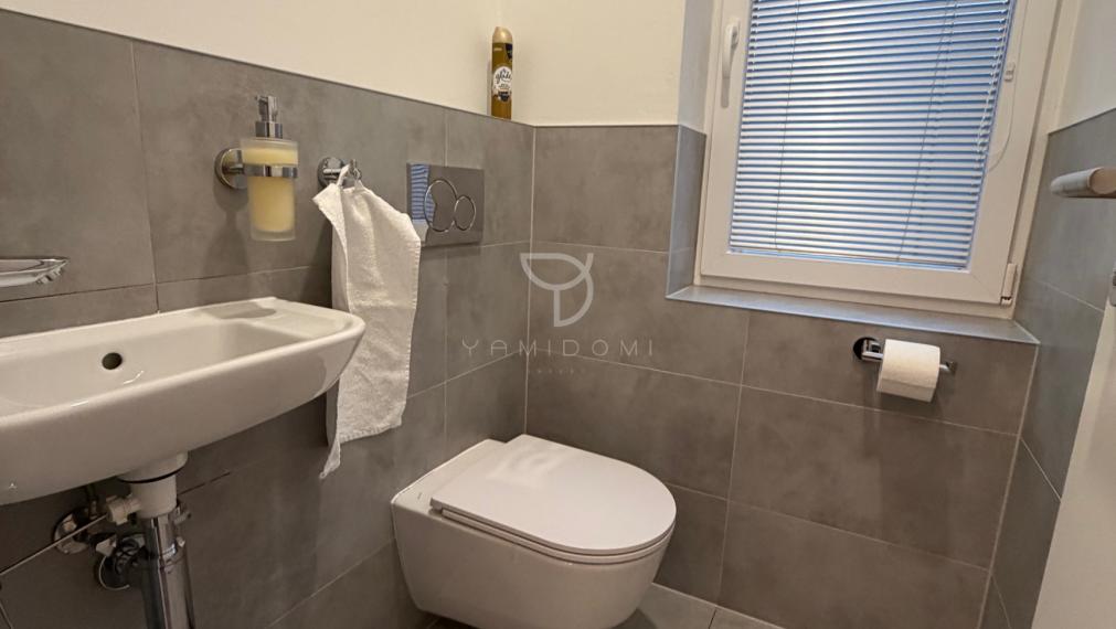 M U D R O Ň O V Á | 4i byt s balkónom a spoločným dvorom | BA I