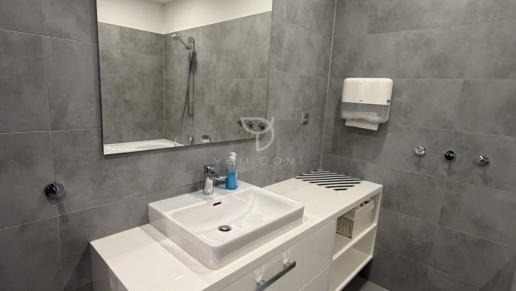 M U D R O Ň O V Á | rodinný dom vhodný na kancelárie | BA I