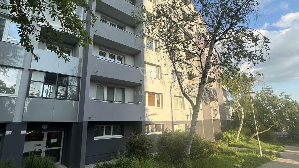 H.MELIČKOVEJ| 2-izbový byt s loggiou so samostatnými izbami
