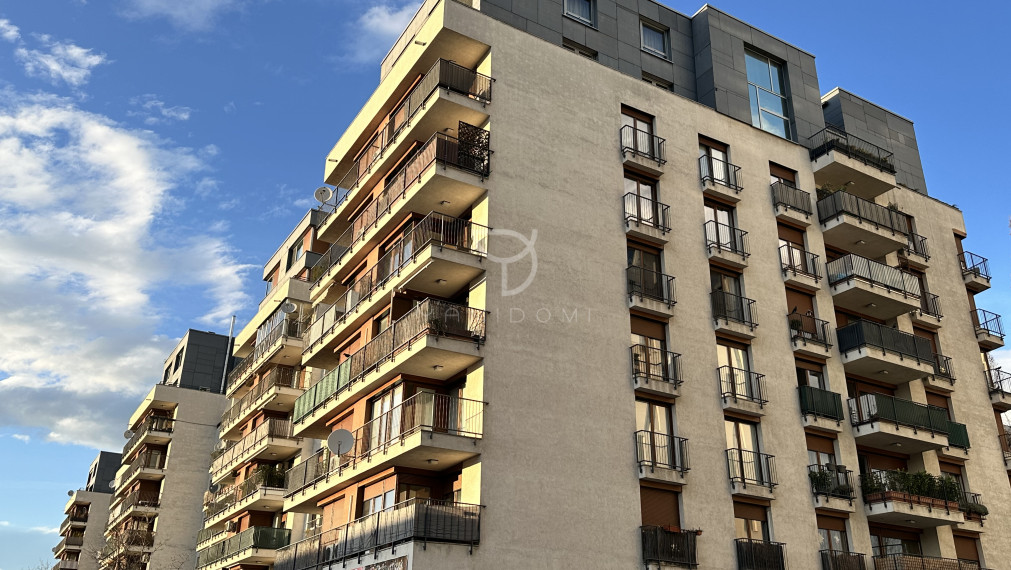 D R I E Ň O V Á | 3 izbový byt 130 m2 + terasa 30 m2 + 2x balkón | BA II - Štrkovec