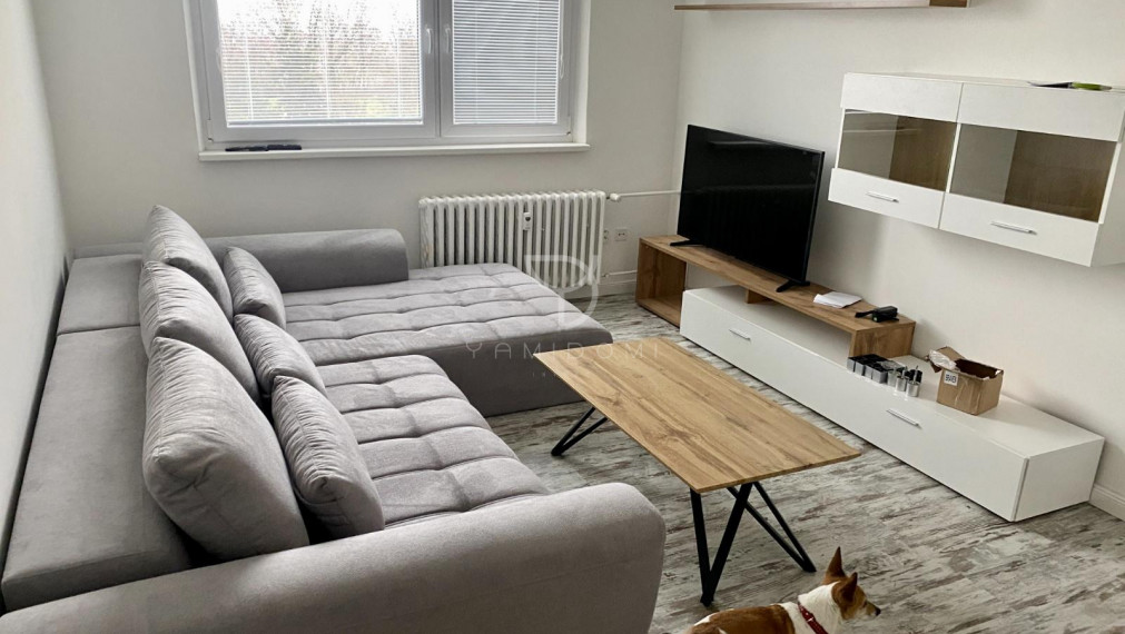 S L A T I N S K Á | 2i byt po rekonštrukcii s pivničnou kobkou, 53 m² | BA II