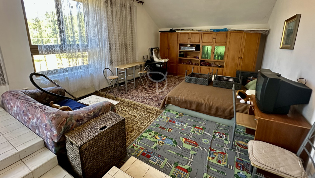 MATÚŠKOVO | 8izbový veľkorysý RD  na 1000m2 pozemku