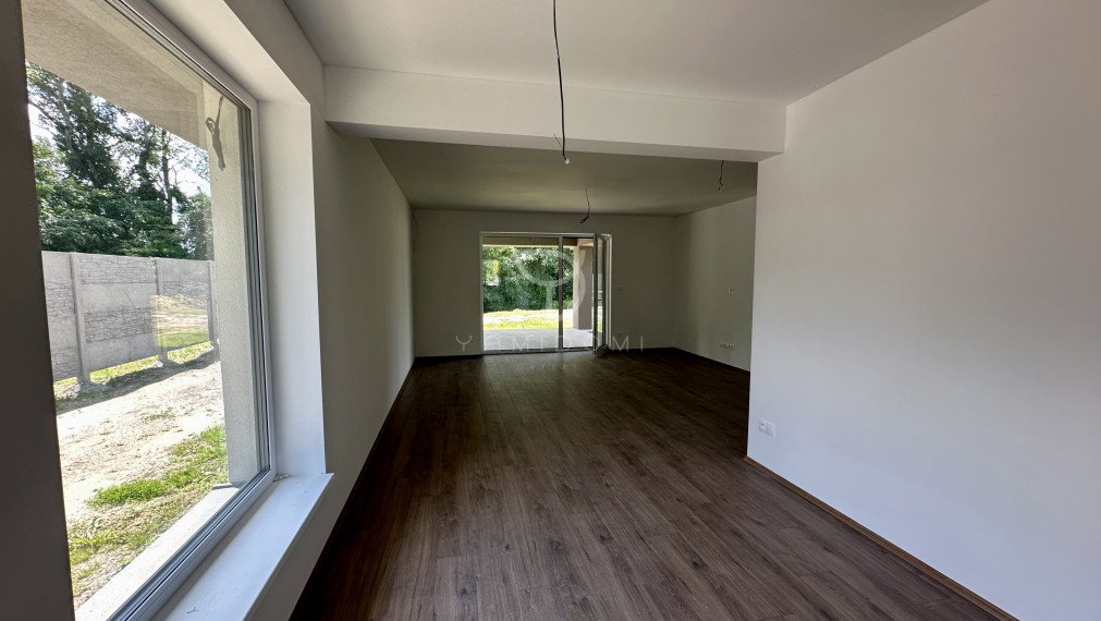 VEĽKÉ UĽANY| 4i bungalov  s dokončením na kľúč 50km od BA