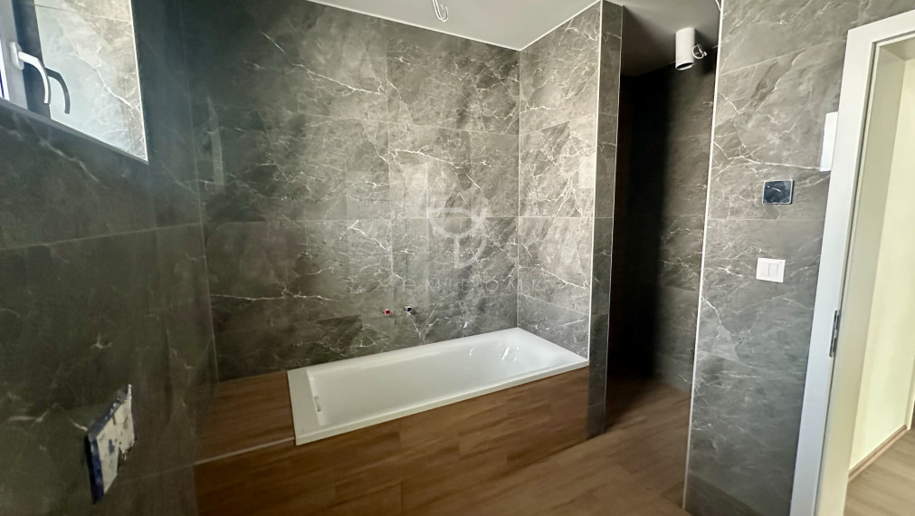 VEĽKÉ UĽANY| 4i bungalov  s dokončením na kľúč 50km od BA