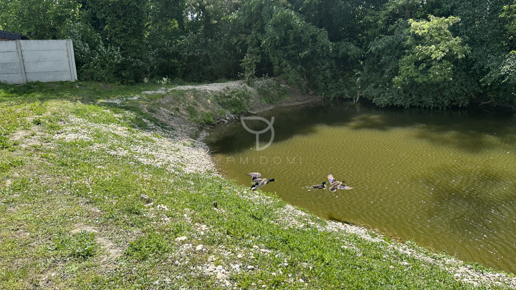 VEĽKÉ UĽANY| 4i bungalov  s dokončením na kľúč 50km od BA