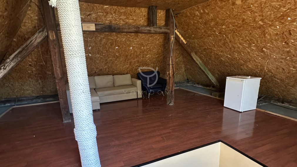 TRNÁVKA|4i RD v tichej ulici s pozemkom 254m2