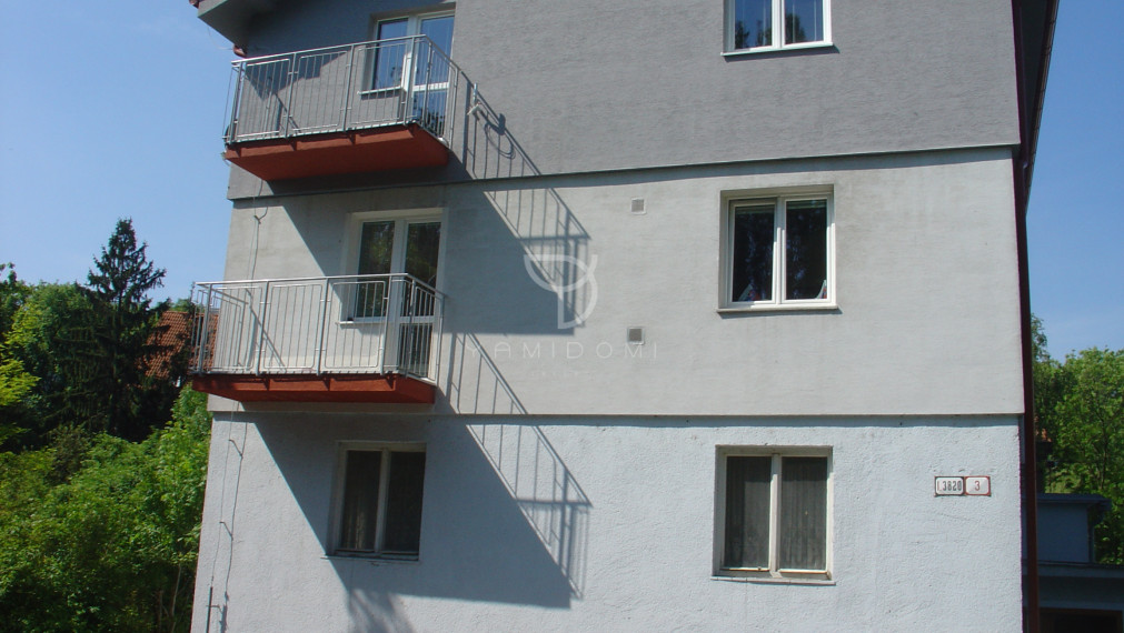 G A Š T A N O V Á | 2i byt 55 m2 + balkón | STARÉ MESTO