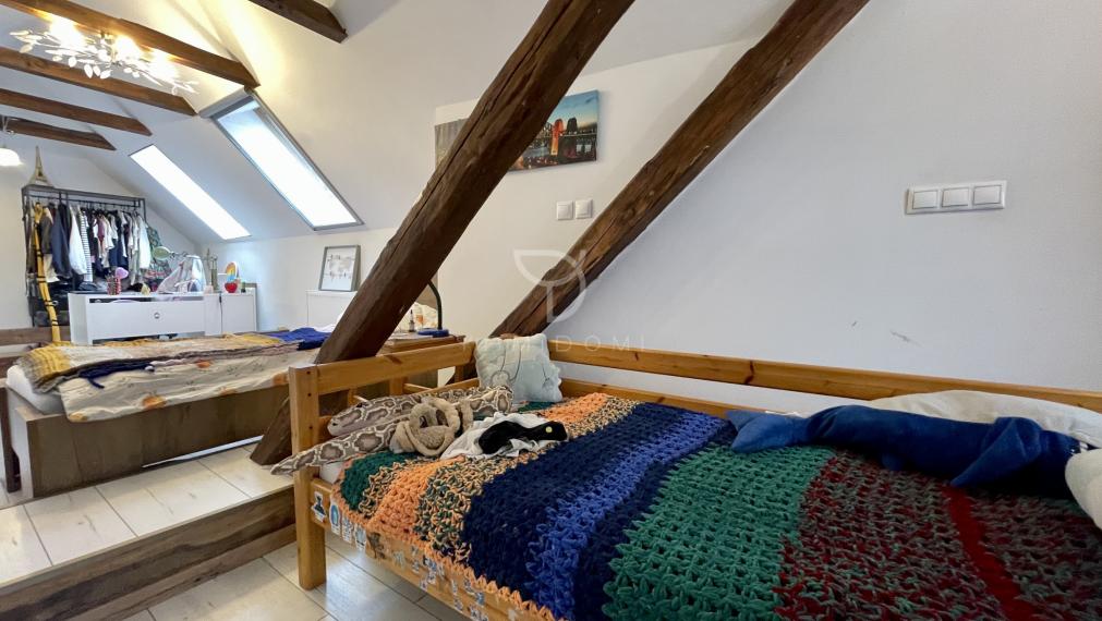 M A L É  L E V Á R E   |  5i RD s hosťovským apartmánom a veľkým pozemkom