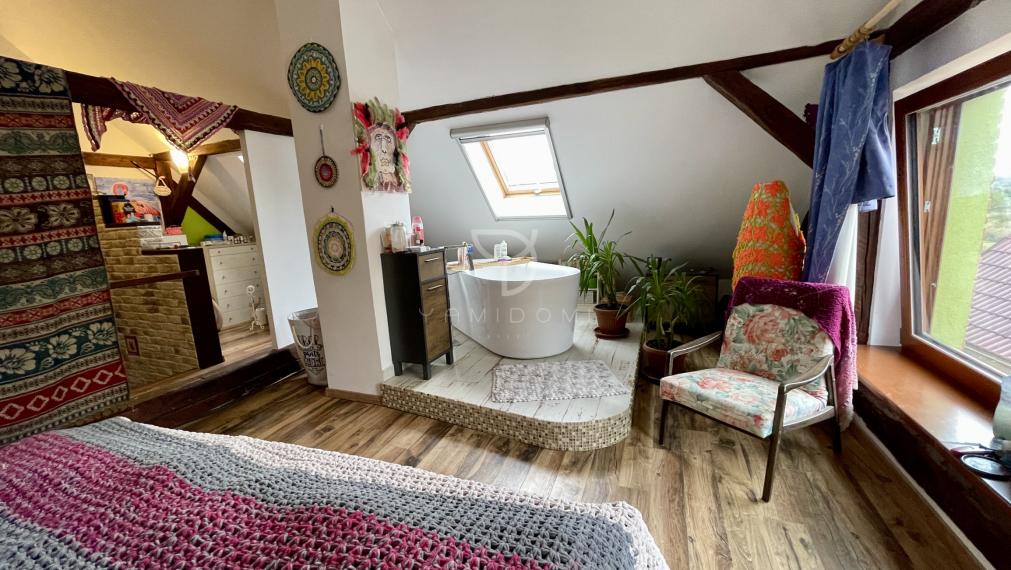 M A L É  L E V Á R E   |  5i RD s hosťovským apartmánom a veľkým pozemkom