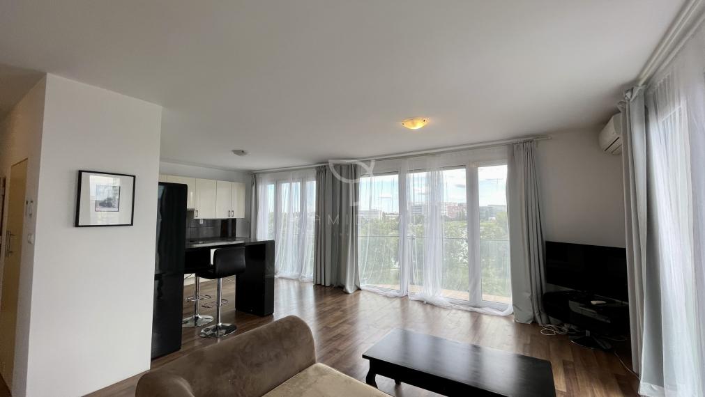 V A J N O R S K Á |  2i byt 68 m² + balkón  |  N O V É M E S T O