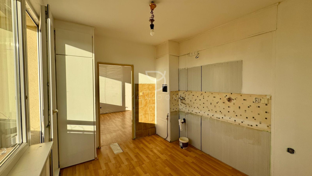 R O V N Í K O V A | 1 izbový byt 41m²  s 2 lodžiami | K O Š I C E