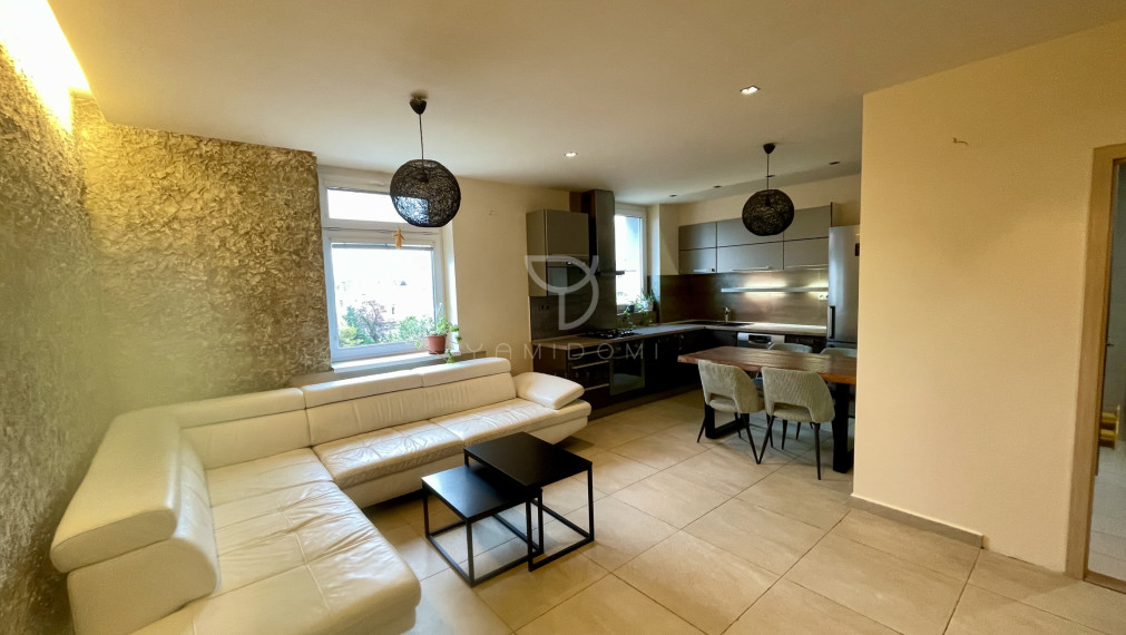 T R E N Č I A N S K A  | Priestranný 3 izbový priestranný byt 76 m² | BAII - RUŽINOV