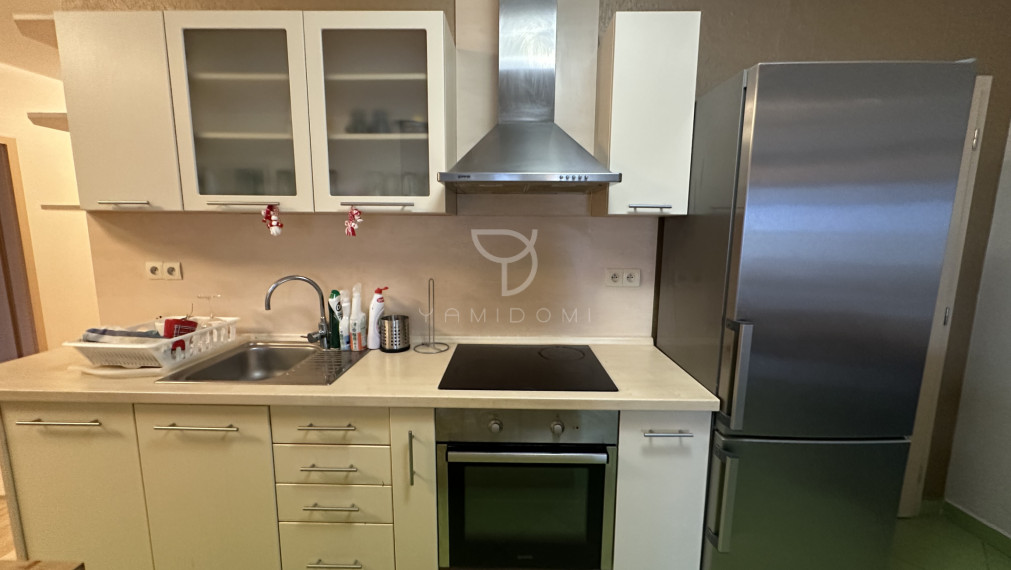 KRESANKOVA|4i byt 141m2 s garážovým státim, Karlova Ves