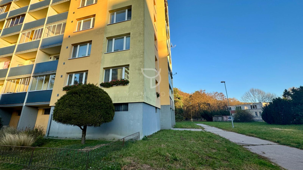 R E Z E R V O V A N É | 1 izbový byt 41m²  s 2 lodžiami | K O Š I C E