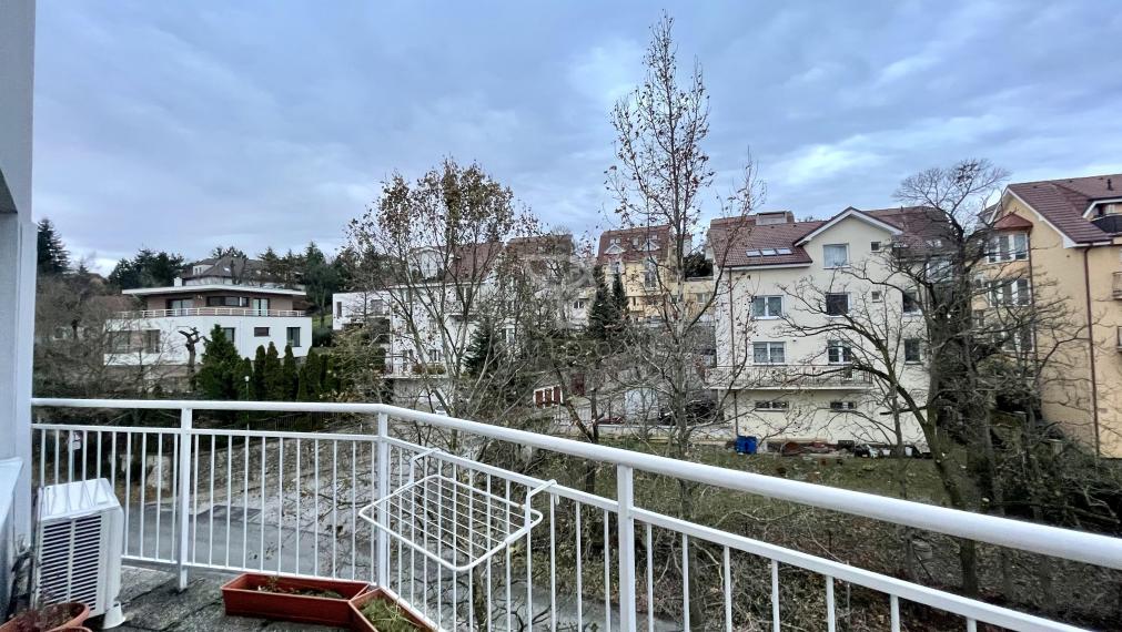 T I C H Á | 4i byt 97m² + balkón 7m² + parkovanie | BAI - Staré Mesto