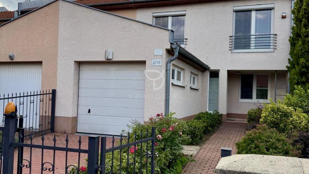 J A S E N C O V Á  |  5i rodinný dom s vlastnou saunou a wellnes atmosférou   | BA IV - DNV