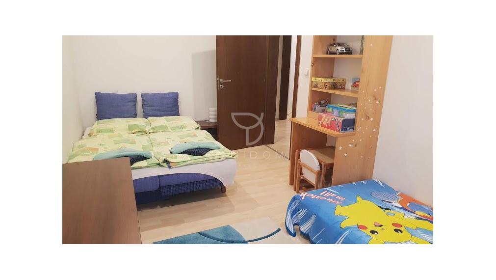 TATRANSKÁ  LOMNICA |  5i byt 146m2 + terasa 40m2 + parking |  T A T R Y