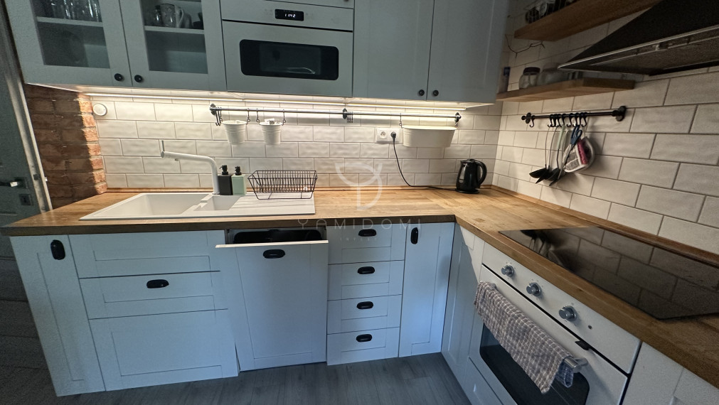 CHLUMECKÉHO | Štýlový 3i byt po kompletnej rekonštrukcii | BAII - Ružinov