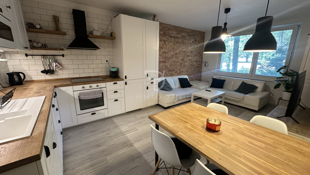 CHLUMECKÉHO | Štýlový 3i byt po kompletnej rekonštrukcii | BAII - Ružinov