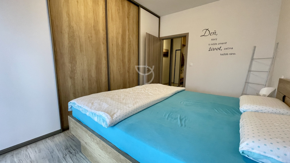 S L N E Č N I C E  |  3 izbový byt 91 m² s  balkónom+ parkovacie státie + pivnica | BAV