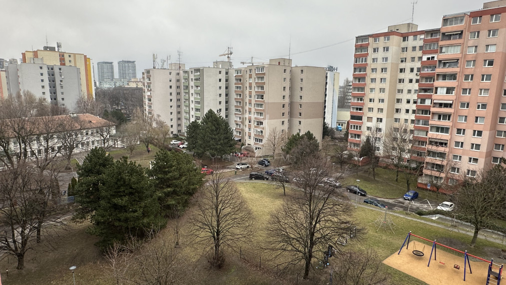 P A L K O V I Č O V A | 3 izbový byt  73,51 m² s lodžiou | BAII - Ružinov