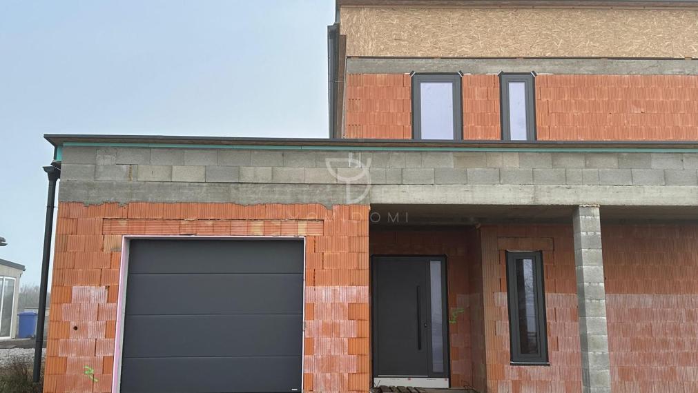 G B E L Y | 6i tehlový dom 219m², pozemok 882m² | MAJERKY