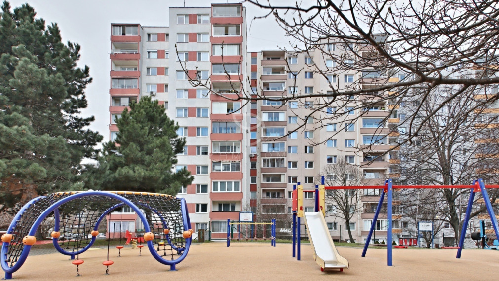 P A L K O V I Č O V A | 3 izbový byt  73,51m² s lodžiou | BA-NIVY