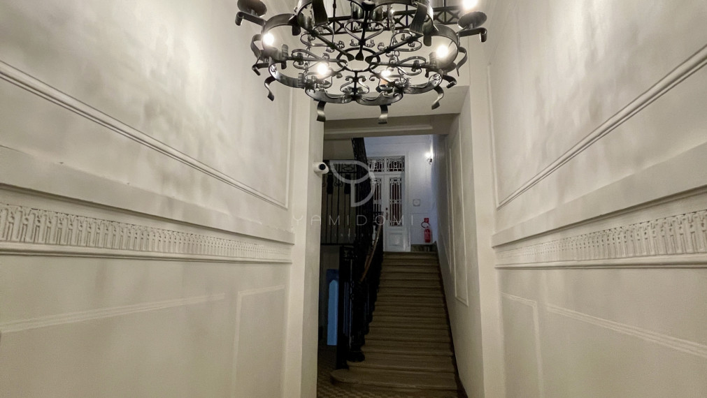 T O L S T É H O  | podkrovný kancelársky / ateliérový NP 70 m²  | BA I - Staré Mesto