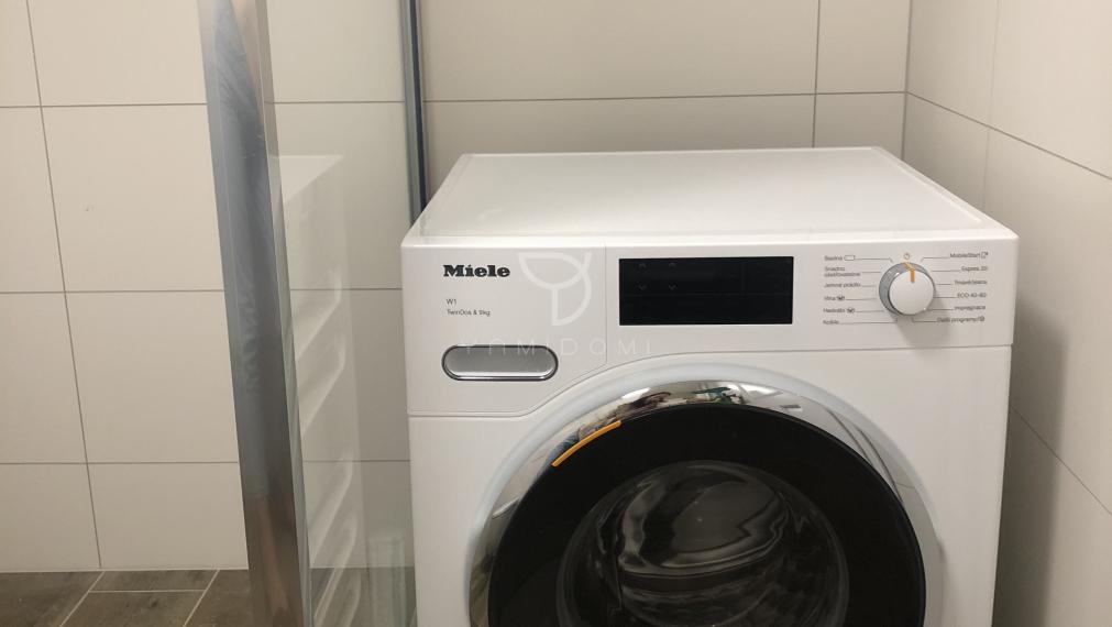 M A T A D O R K A  |  3 izbový byt s 2 balkónmi, parkovacím státím a pivnicou  |  BAV - Petržalka