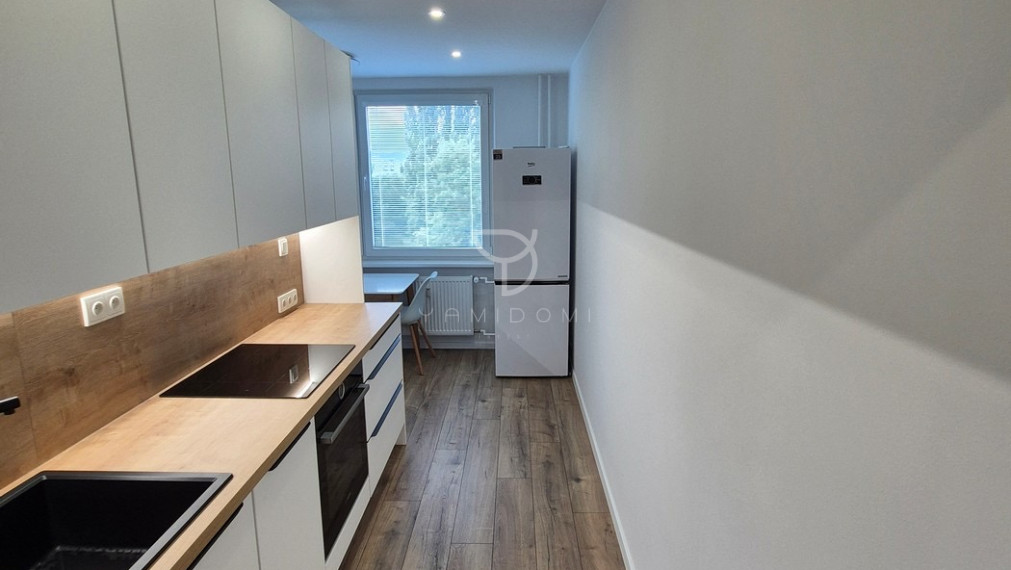 A.MRÁZA | 2ibyt 61,5 m² so šatníkom+ lodžia 3,5 m² | BAII - Ružínov