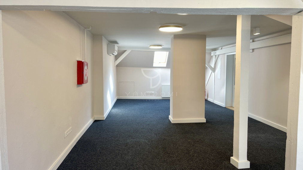 T O L S T É H O  | podkrovný kancelársky NP 70 m²  | BA I - Staré Mesto