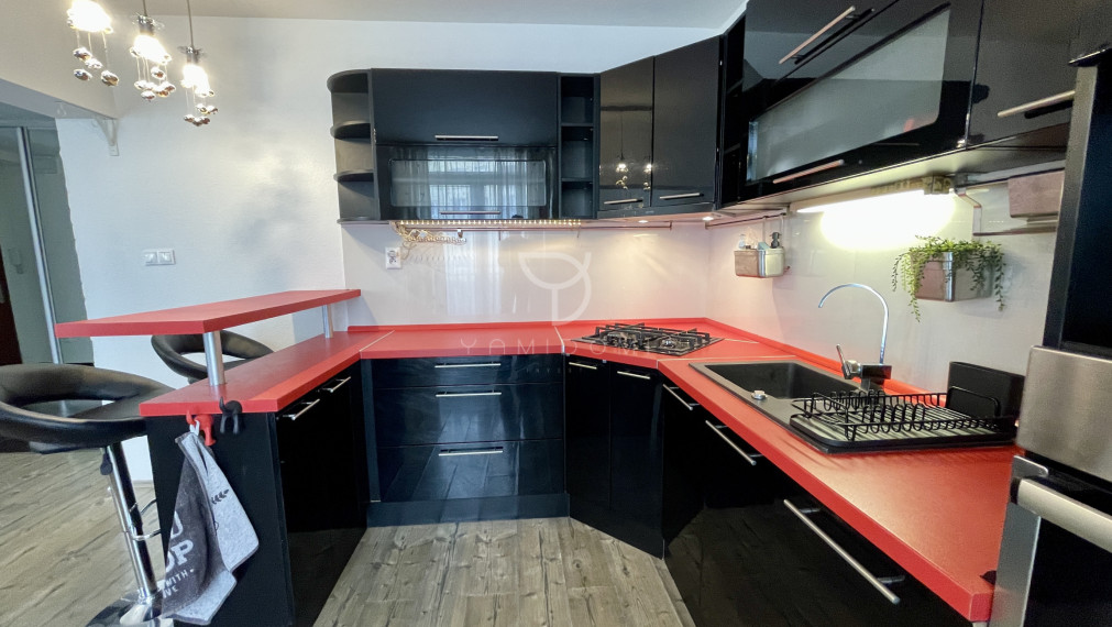 K V A Č A L O V A  |  2i byt 57m² s lodžiou a francúzskym balkónom  | BAII - Ružinov