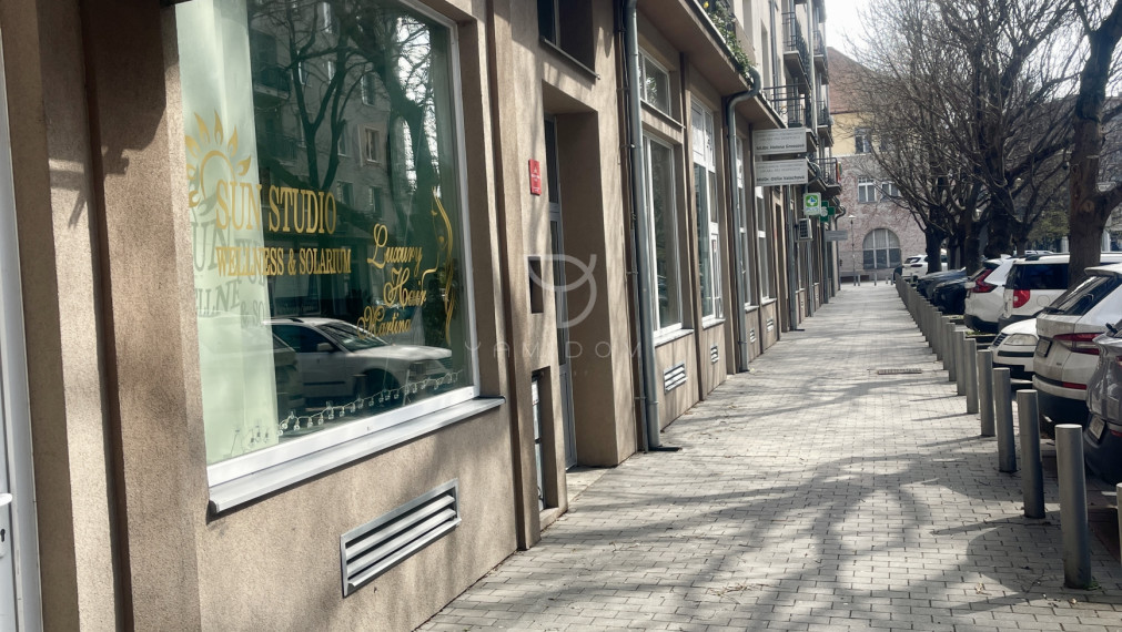 K V A Č A L O V A  |  2i byt 57m² s lodžiou a francúzskym balkónom  | BAII - Ružinov