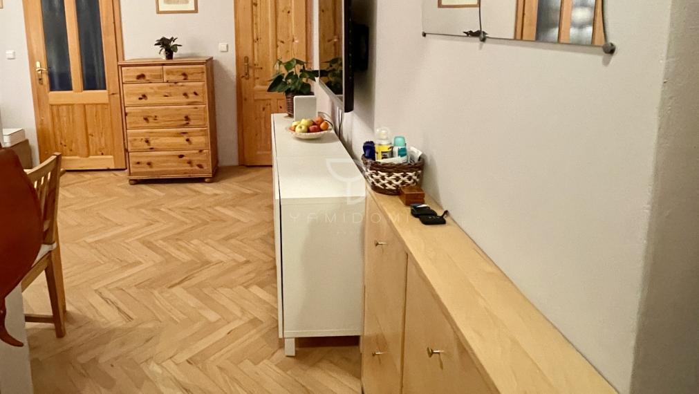 M U R G A Š O V A | Útulný 2 izbový byt s lodžiou a pivnicou  | BAI - Staré Mesto