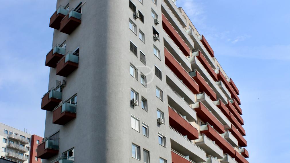 M A R T I N Č E K O V A  |  3i byt 124m² s balkónom   | BAII - RUŽINOV