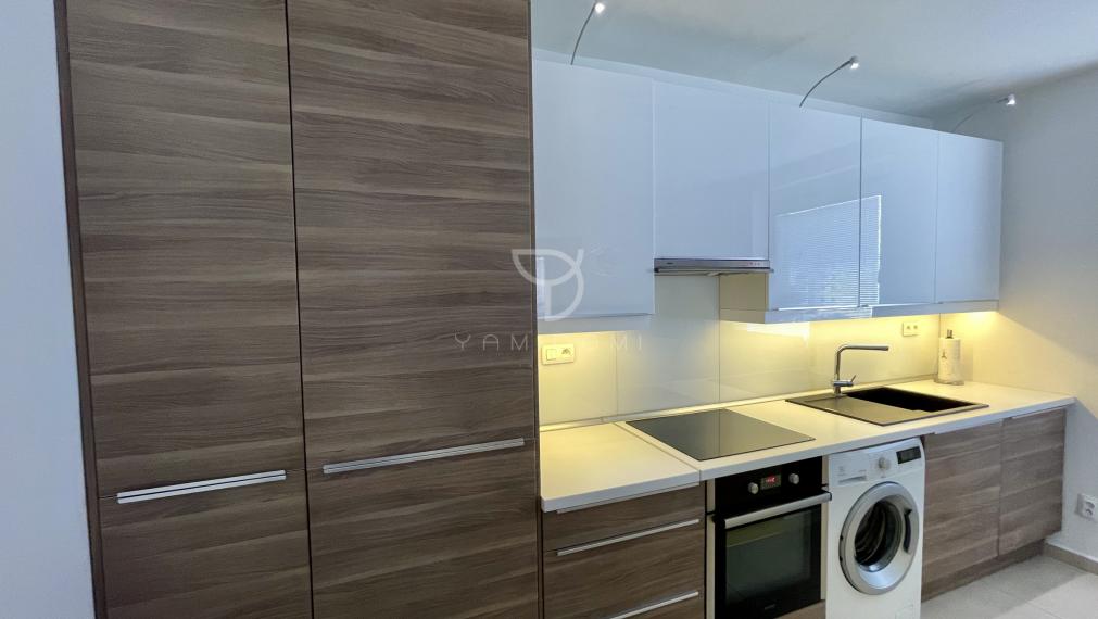 P A L K O V I Č O V A | 3 izbový byt 76m² s lodžiou a pivnicou | BA-NIVY