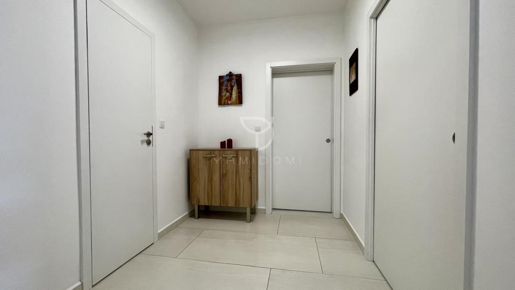 P A L K O V I Č O V A | 3 izbový byt 76m² s lodžiou a pivnicou | BA-NIVY