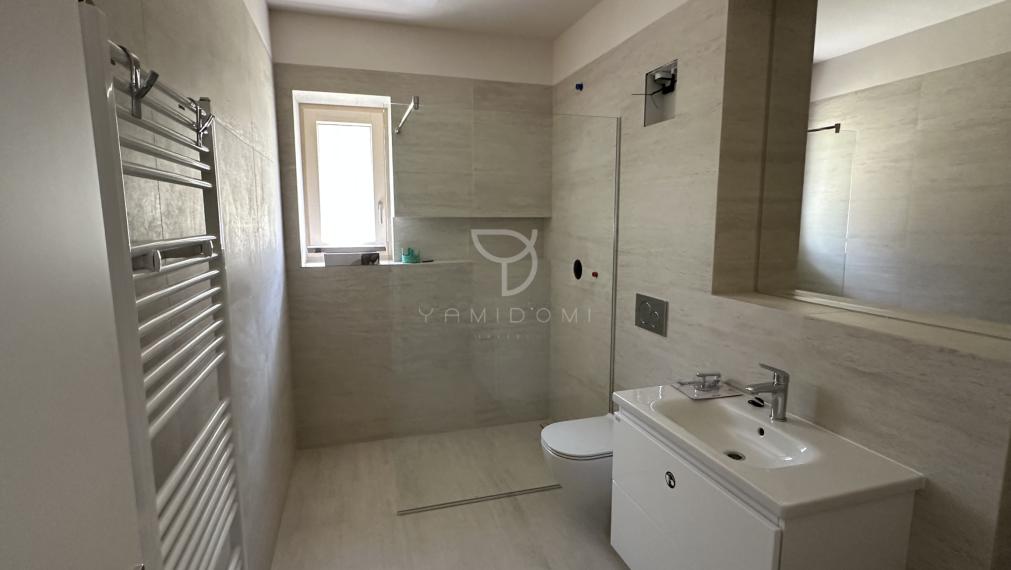 STUPAVA | Nový3-izbový 120m2 klimatizovaný byt po novej rekonštrukcii s parkovaním pre 3autá