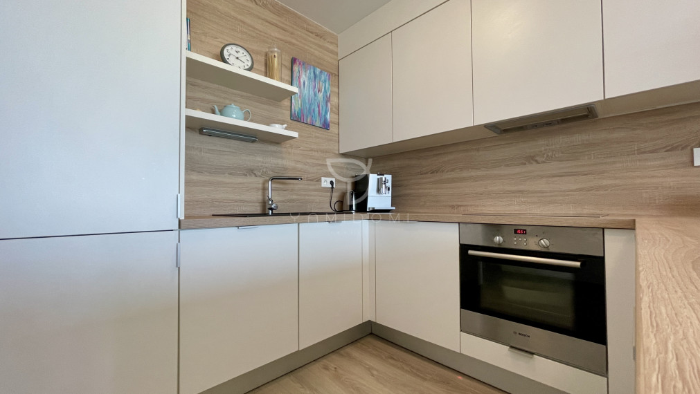M A L O K R A S Ň A N S K Á | 2 izbový byt 51m² s lodžiou, pivnicou a parkovacím státím | BAIII - RAČA