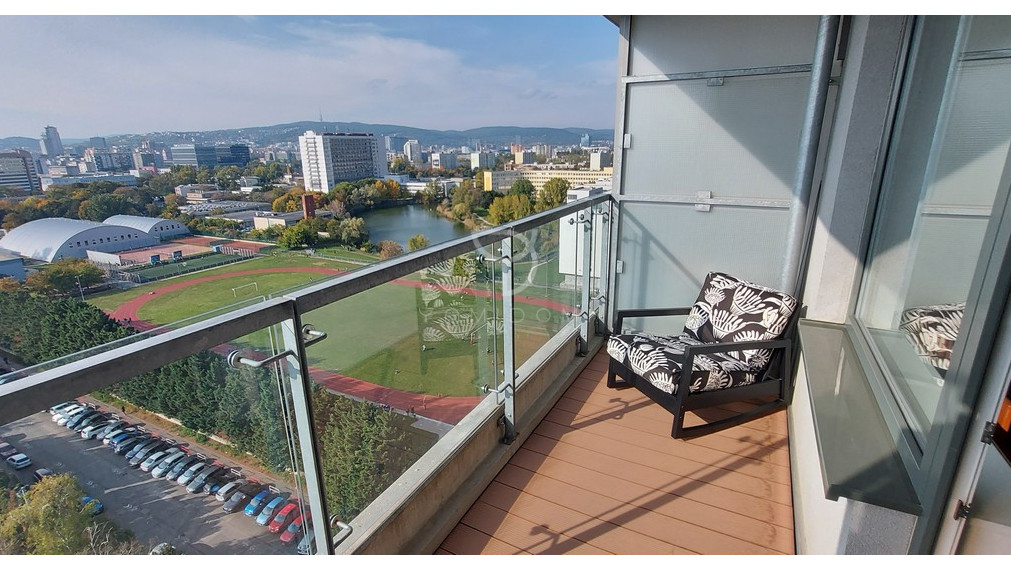 R E T R O  |  Útulný  1 izbový byt 36m² s výhľadom  |  BAII - Ružinov