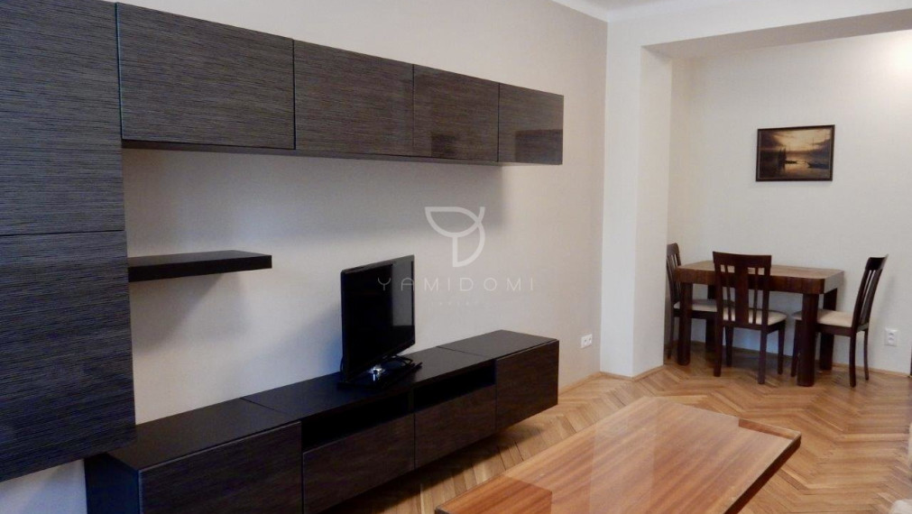 Unfurnished 4-room apartment with balcony and garage - TICHÁ