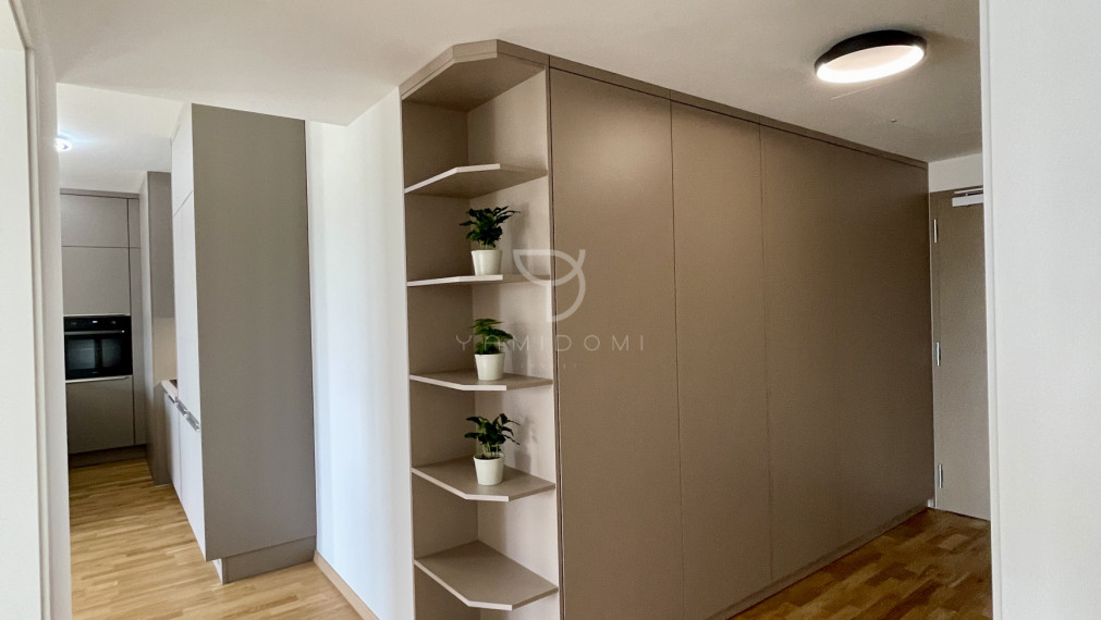 3-izbový apartmán v projekte METROPOLIS   | 2 balkóny  | parking  | downtown