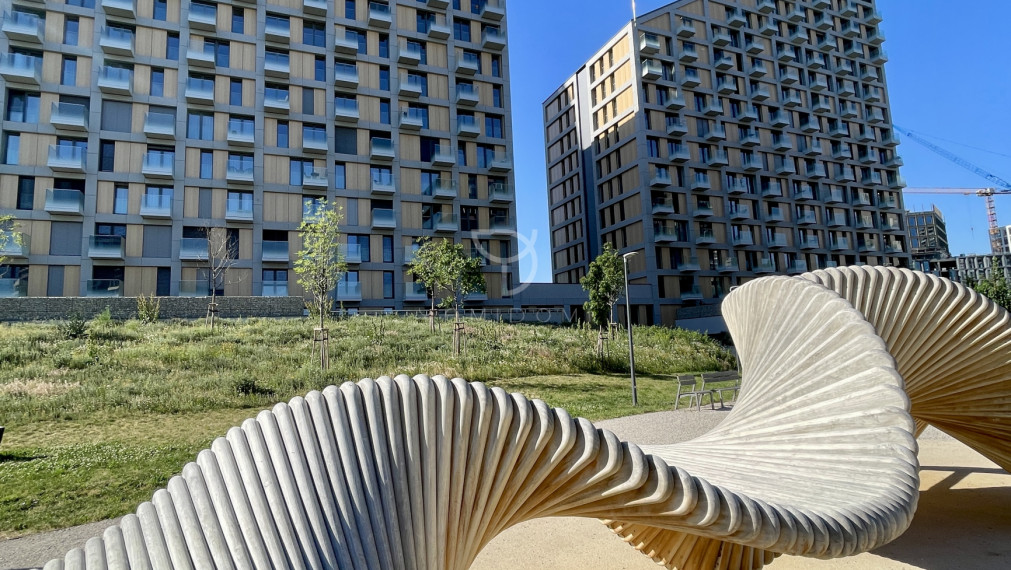 3-izbový apartmán v projekte METROPOLIS   | 2 balkóny  | parking  | downtown
