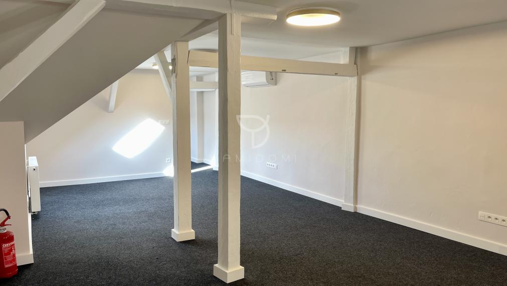 Podkrovný nebytový priestor 70 m² v centre mesta |  TOLSTÉHO