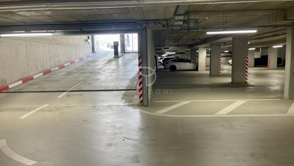 3-izbový apartmán v projekte METROPOLIS   | 2 balkóny  | parking  | downtown