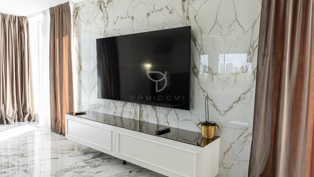 Luxusný mezonet 135 m² | terasa 150 m² |  parkovanie | LUŽNÁ
