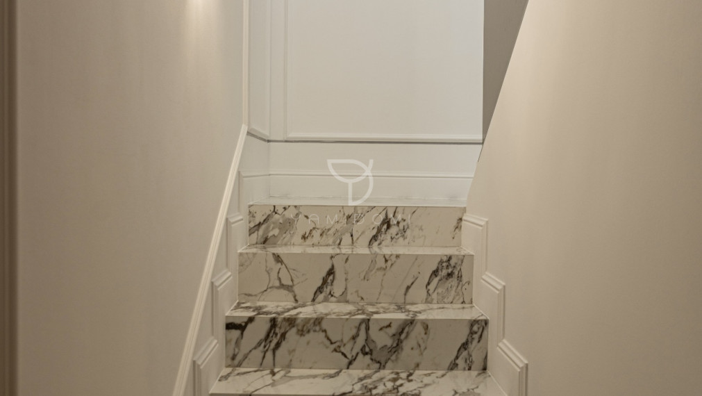 Luxusný mezonet 135 m² | terasa 150 m² |  parkovanie | LUŽNÁ