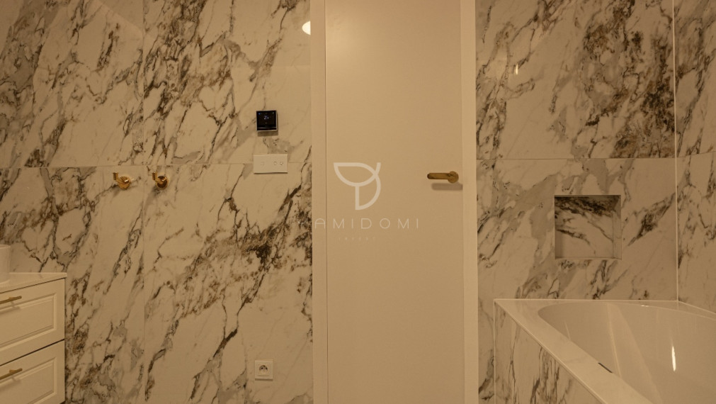 Luxusný mezonet 135 m² | terasa 150 m² |  parkovanie | LUŽNÁ
